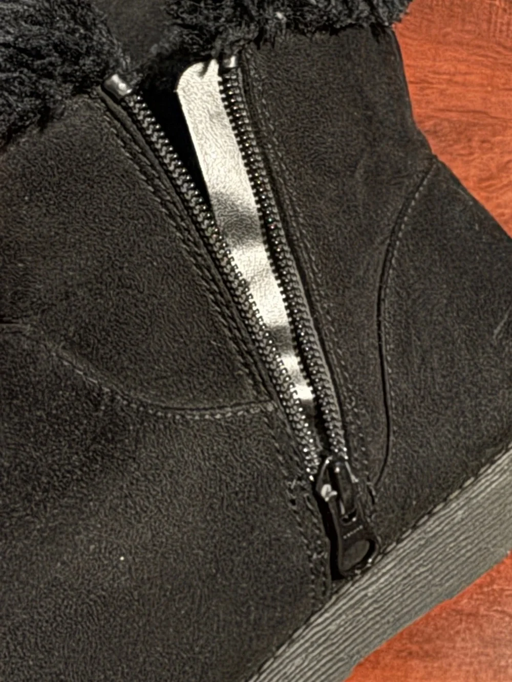 Cat & Jack Black Fall Faux Fur Lined Kids Boots